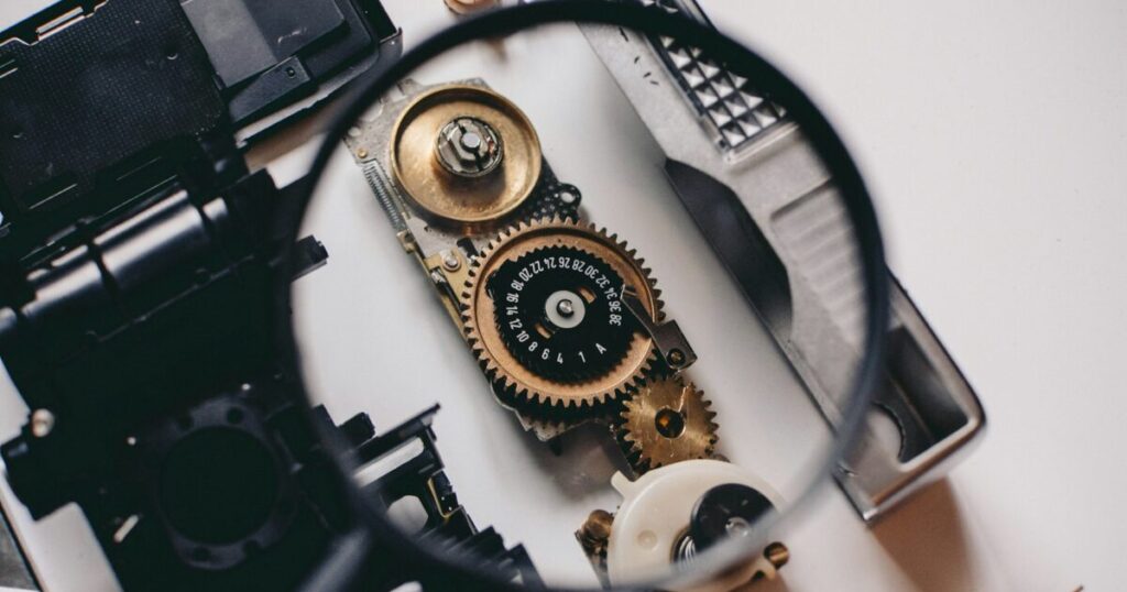 メイドインジャパンのラベルではなく製品の本質的な機能と文脈が重視されるパラダイムシフトのイメージ